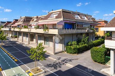 2 LOCALI A MARTINSICURO