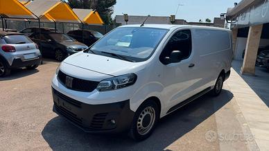Fiat Scudo 2.0BlHDi 145CV Furgon Lounge navi retro