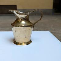 Lattiera antica in ottone