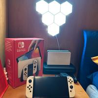 Nintendo switch oled nuova + giochi