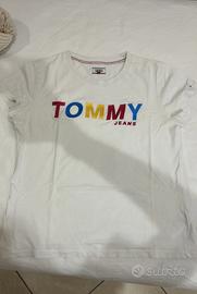 T-shirt tommy Hilfiger