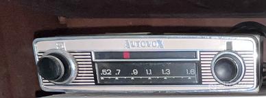 Autoradio d'epoca Autovox ( Fiat Alfa Lancia )