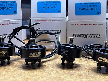Set 4 Motori Axisflying 6s c206 2500kv nuovi