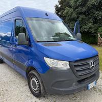 Mercedes-benz Sprinter K43/35 316 CDI RWD TA Toure