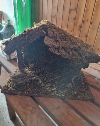 capanna per presepe di legno