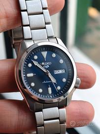 Seiko 5 Sports SRPE53K1