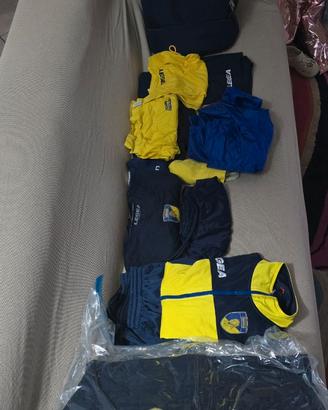 Kit calcio ACADEMY GIUGLIANO tg. M