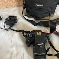 Canon EOS 1100 D reflex digitale