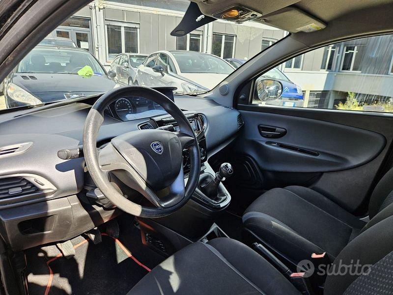 Lancia Ypsilon 2017 photo 5