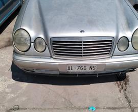 MERCEDES Classe E (W/S210) - 1996