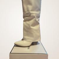 Stivali alti bianchi