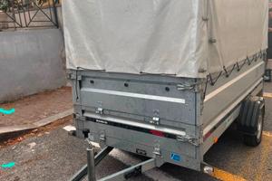 Rimorchio auto