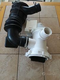 Gruppo scarico completo INDESIT