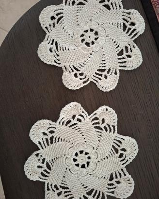 centrini in cotone cm 15 circa