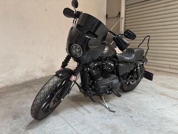 Harley-Davidson Sportster 883 Iron