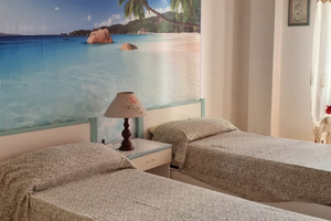 Stanza a Cagliari per trasfertisti e studenti