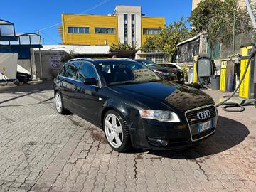 Audi A4 Avant 3.0 V6 TDI F.AP. quattro tip. Advanc