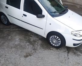 Fiat punto km 50000 anno 2010