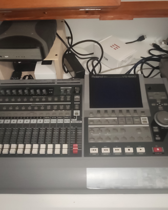 Roland VS 1680