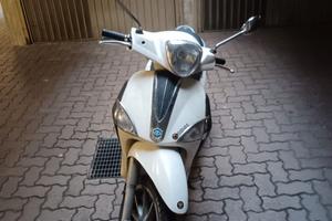 Piaggio Liberty 150 3 v i.e.