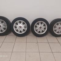 PNEUMATICI (gomme) + CERCHI LEGA 195/60 R15  FIAT