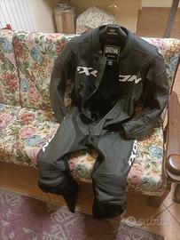 Tuta da moto intera in pelle IXON 