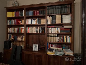 Libreria in legno (solo libreria)