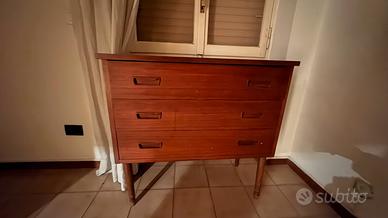 Comò in TECk vintage