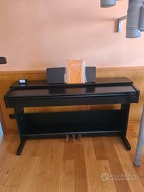 Pianoforte digitale YAMAHA 