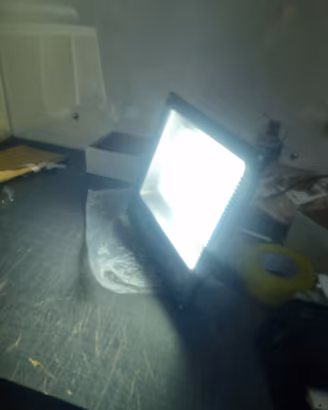 Faro Faretto LED 200W IP66 Luce Fredda 6500K