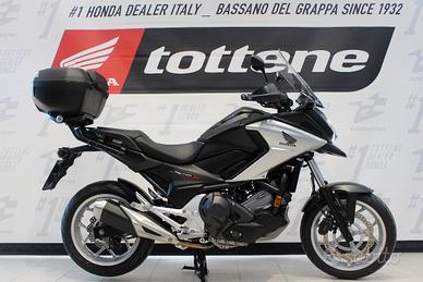 HONDA NC 750 X DCT ACCESSORIATA KM 15548