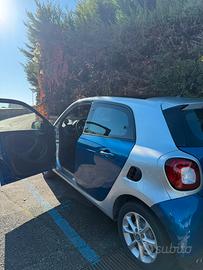 Smart for four anno 2017 103000 km