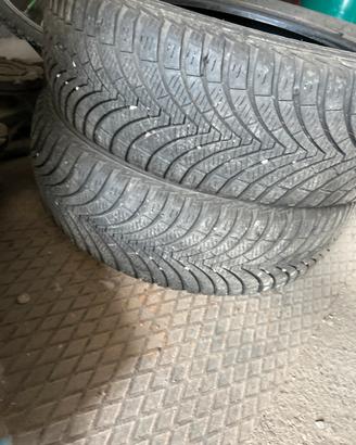 coppia di gomme 185/65 R15 H88 95% 4 stagioni