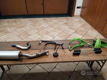 Paramani e scarico kawasaki 