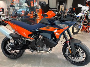 KTM 890 SMT 2026 - MOTO DEMO - KM 145
