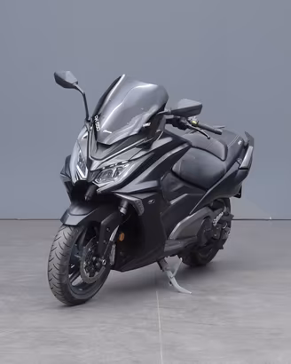 KYMCO AK 550