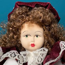 Bambola in porcellana Capodimonte