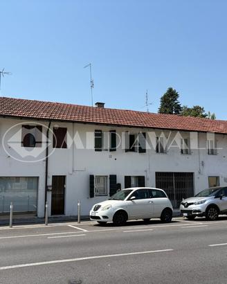 Palazzo / Stabile a Pordenone