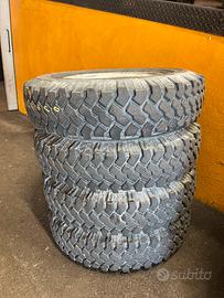 Gomme Michelin con cerchi 4x4 Defender