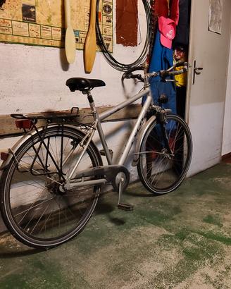 City-bike da uomo  – pronta all'uso