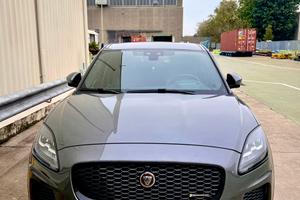 Jaguar E-Pace R-dynamic 2.0 180