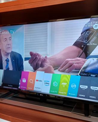 LG smartv 43" colore nero... perfetto 
