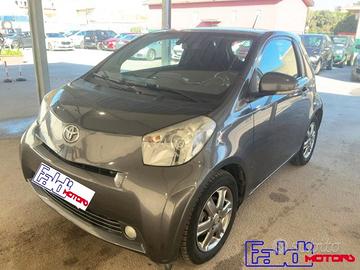 TOYOTA iQ 1.0 Autom.