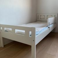 Lettino bambino/a IKEA + Materasso