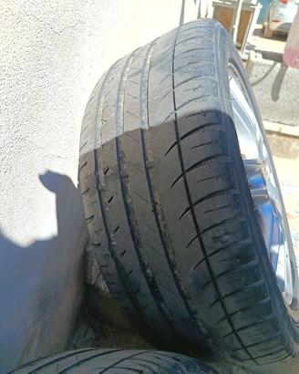 Cerchi lega e pneumatici 195 50 R15 82V