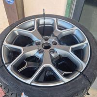 Set 4 Cerchi 19 500x sport con gomme 90%