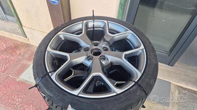 Set 4 Cerchi 19 500x sport con gomme 90%