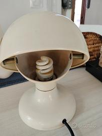 lampada da tavolo flos