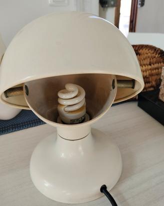 lampada da tavolo flos