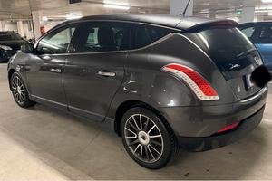 Lancia Delta 1.6 Diesel 88Kw 120Ps